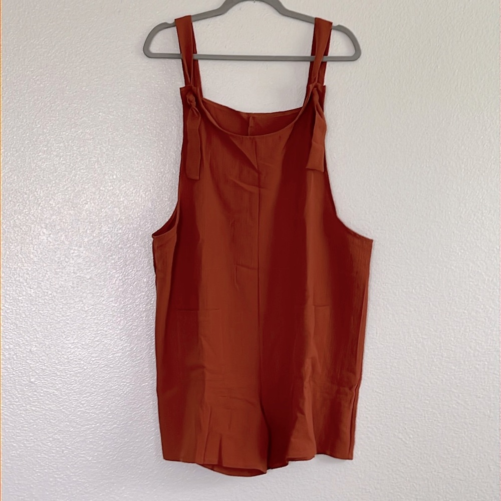 Lightweight rust colored romper, size 2X
